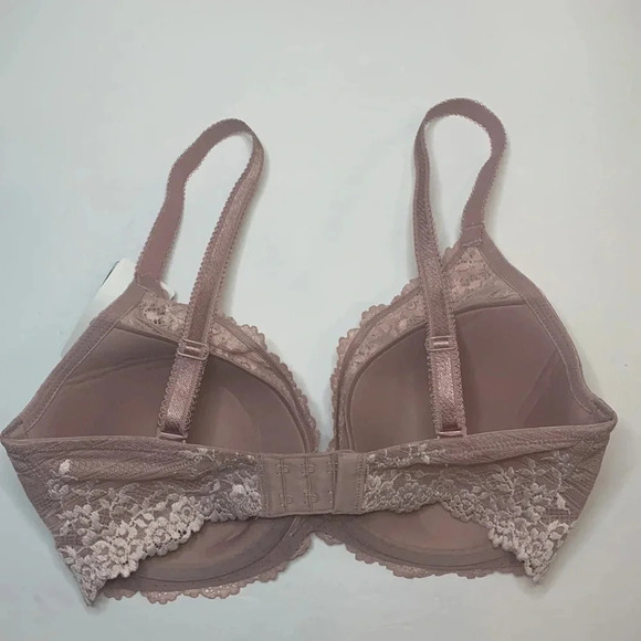 WACOAL Embrace Lace Bra Underwire Plunge Neckline 32F - Picture 3 of 12